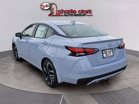 New 2025 Nissan Versa SR w/ Trunk Package image 4