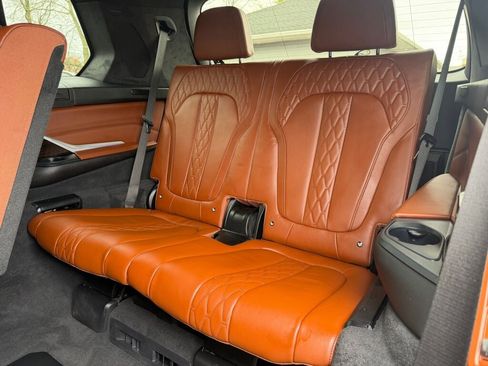 Used 2021 BMW X7 xDrive40i w/ M Sport Package image 24
