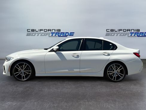 Used 2020 BMW 330i Sedan w/ M Sport Package RWD image 8
