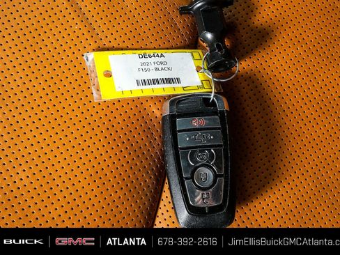 Used 2021 Ford F150 Platinum w/ FX4 Off-Road Package AWD/4WD image 36