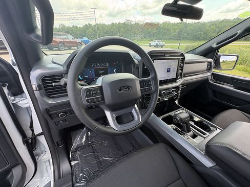 New 2026 Ford F150 XLT w/ XLT Black Appearance Package AWD/4WD image 30