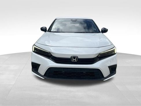 Used 2022 Honda Civic Sport image 8