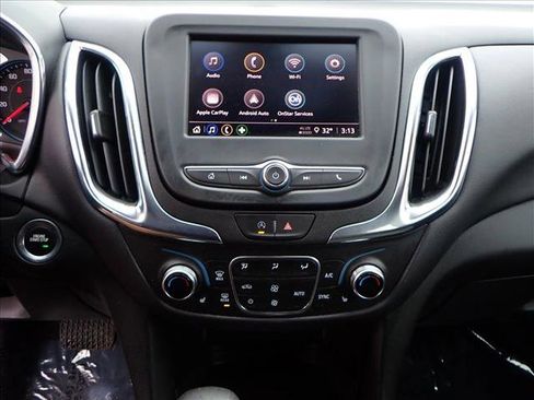 Used 2023 Chevrolet Equinox LT image 17