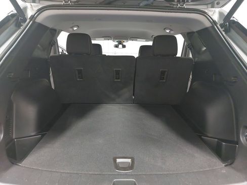 Used 2023 Chevrolet Blazer LT w/ Convenience Package image 12