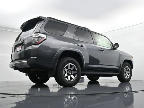 Used 2023 Toyota 4Runner TRD Off-Road Premium w/ Moonroof Package AWD/4WD image 37