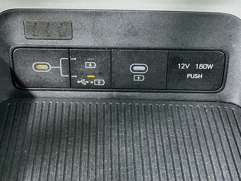 Used 2024 Hyundai Kona SEL FWD image 26
