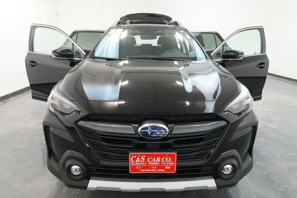 Used 2023 Subaru Outback Limited AWD/4WD image 38