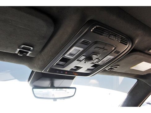 Used 2021 Cadillac Escalade ESV Sport Platinum w/ Heavy-Duty Trailer Package AWD/4WD image 28