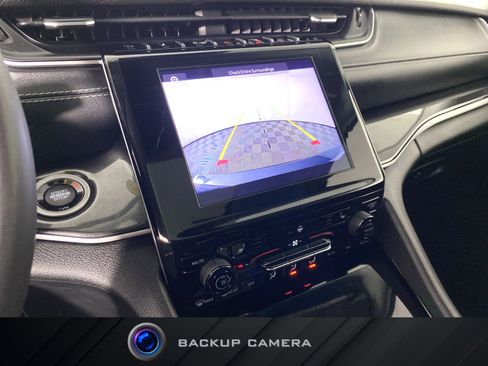 Used 2023 Jeep Grand Cherokee L Laredo w/ Luxury Tech Group I image 5