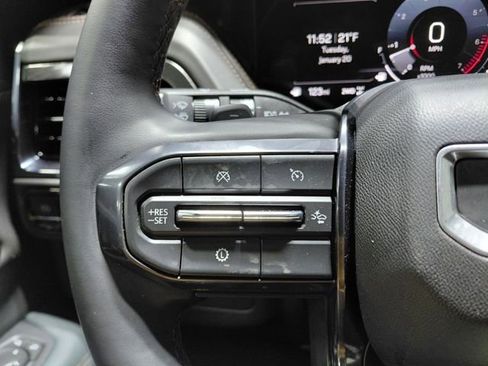 Used 2025 GMC Yukon AT4 w/ LPO, Floor Liner Package image 41