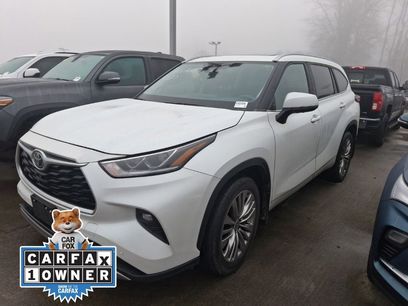 Used 2022 Toyota Highlander Platinum