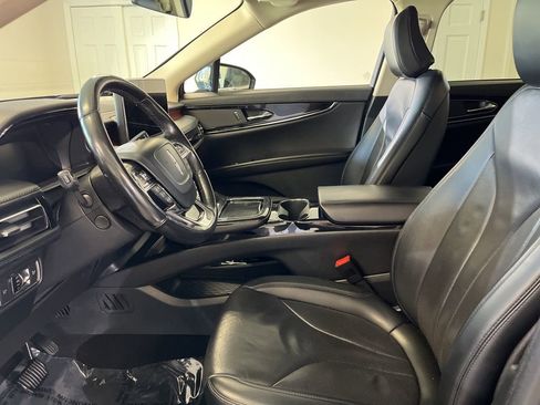 Used 2022 Lincoln Nautilus Reserve AWD/4WD image 14