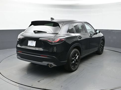 Certified 2024 Honda HR-V Sport image 7