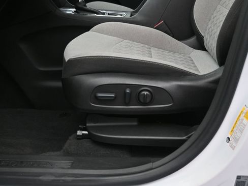 Used 2022 Chevrolet Equinox LT FWD image 21