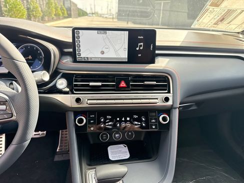 New 2026 Genesis G70 3.3T Prestige RWD image 18
