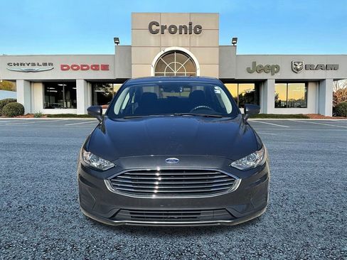 Used 2020 Ford Fusion SE image 8