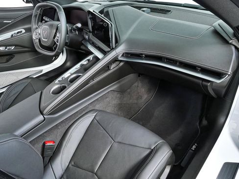 Used 2026 Chevrolet Corvette Stingray Coupe w/ Battery Protection Package RWD image 20
