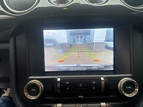 Used 2021 Ford Mustang Shelby GT500 w/ Technology Package image 33