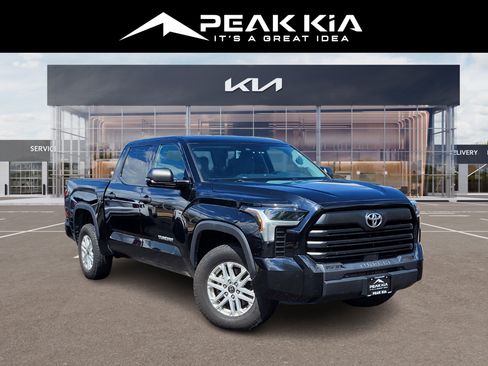 Used 2022 Toyota Tundra SR5 image 1