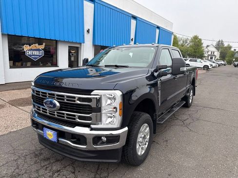 Used 2024 Ford F250 XLT w/ Snow Plow Prep Package AWD/4WD image 2