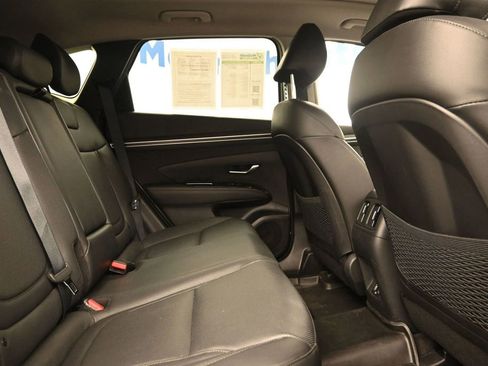Certified 2024 Hyundai Tucson Limited AWD/4WD image 8