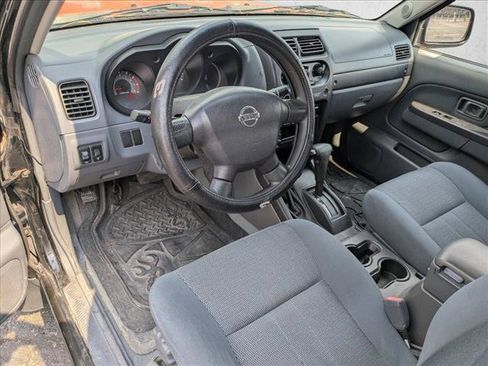 Used 2003 Nissan Frontier SVE AWD/4WD image 9