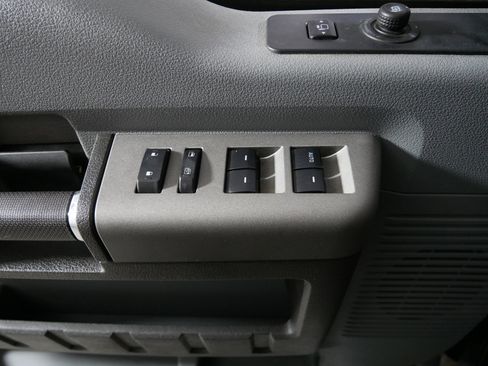 Used 2012 Ford F250 XLT w/ XLT Premium Pkg image 19