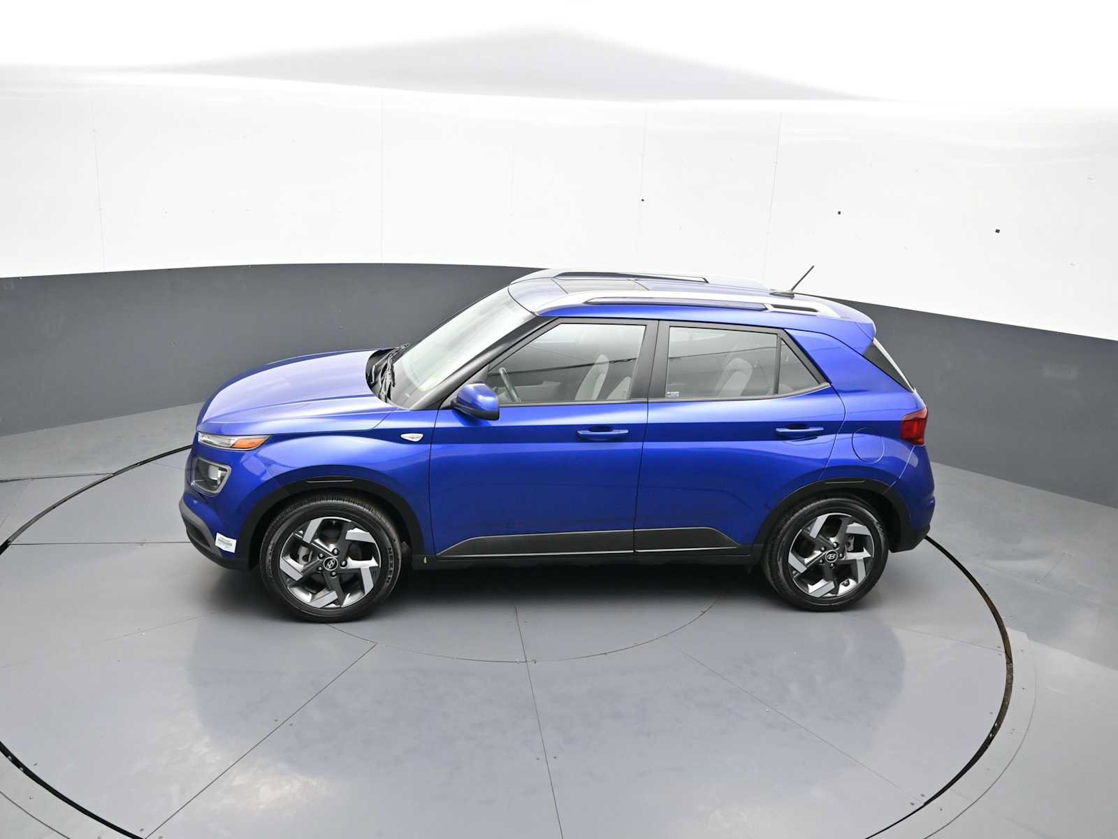 Certified 2023 Hyundai Venue SEL w/ Cargo Package FWD image 39