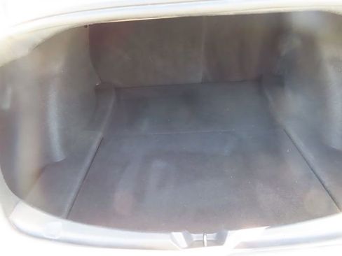 Used 2022 Tesla Model 3 RWD image 28