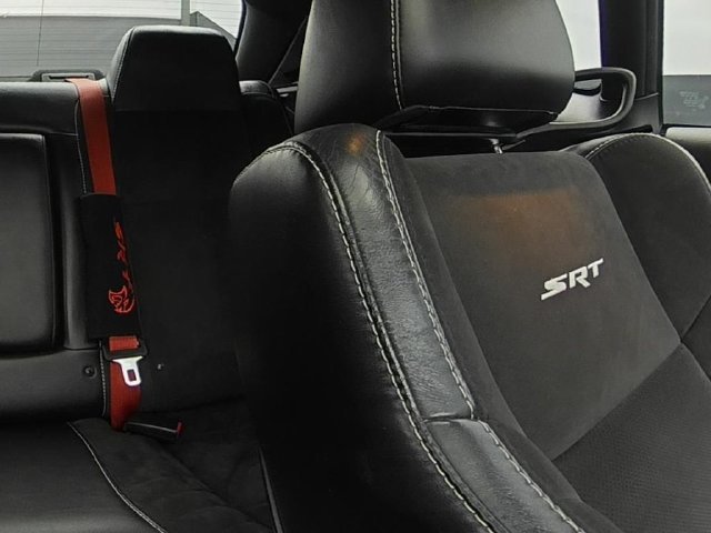 Used 2016 Dodge Challenger SRT Hellcat RWD image 31