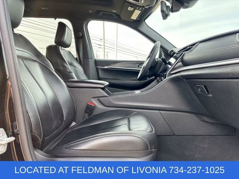 Used 2024 Jeep Grand Cherokee L Limited w/ Luxury Tech Group II image 28