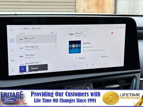 Used 2025 Lexus ES 300h w/ Premium Package image 28