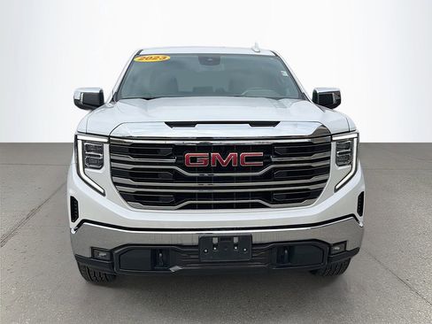 Used 2023 GMC Sierra 1500 SLT w/ SLT Convenience Package image 10
