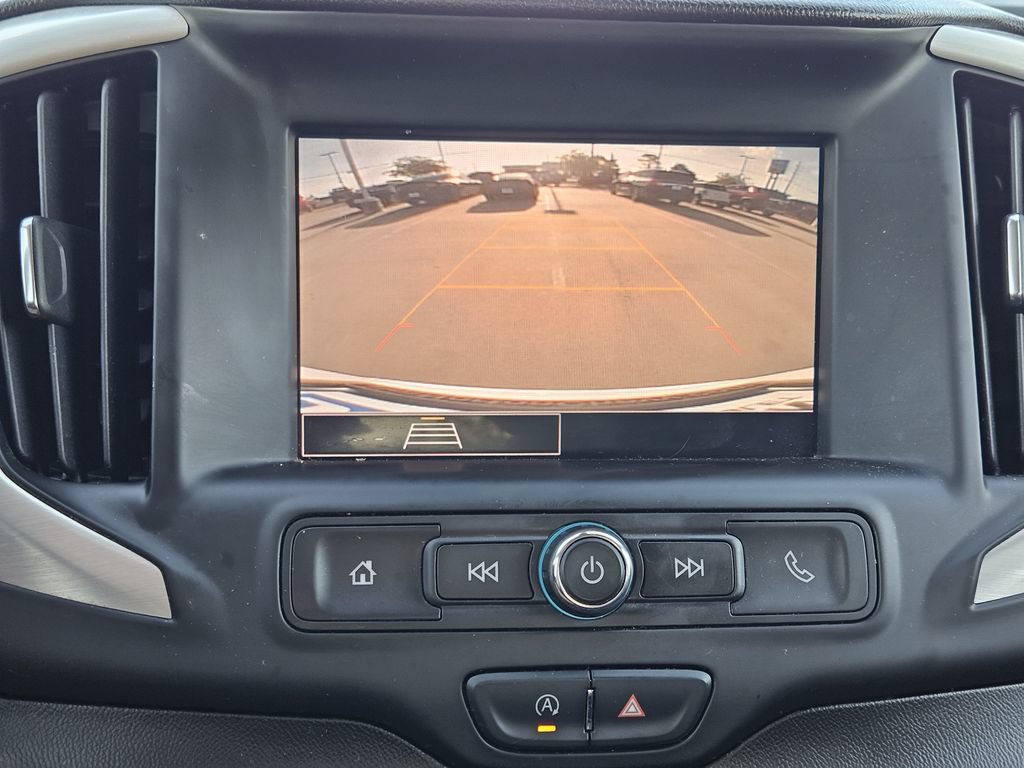 Used 2022 GMC Terrain SLE FWD image 18