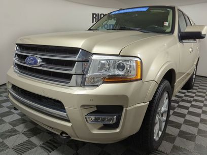 Used 2017 Ford Expedition Limited w/ Equipment Group 301A