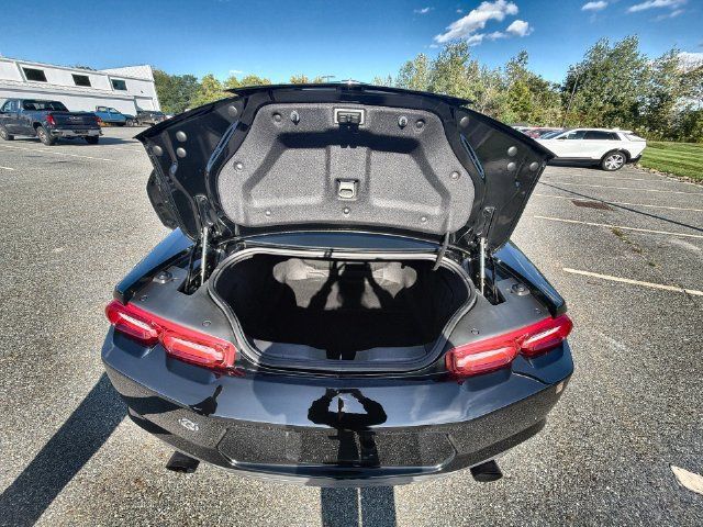 Used 2019 Chevrolet Camaro LT RWD image 27
