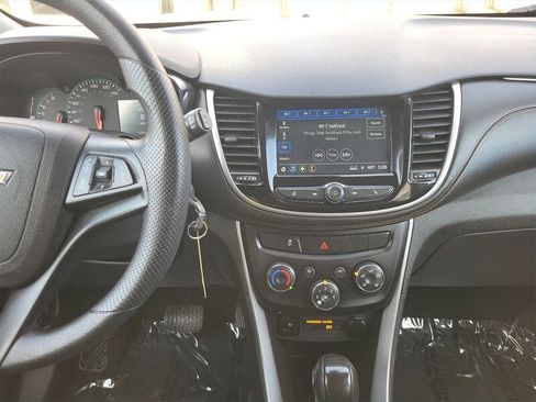 Used 2019 Chevrolet Trax LS w/ Tint and Cruise Package FWD image 13