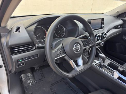 Used 2020 Nissan Sentra S FWD image 11
