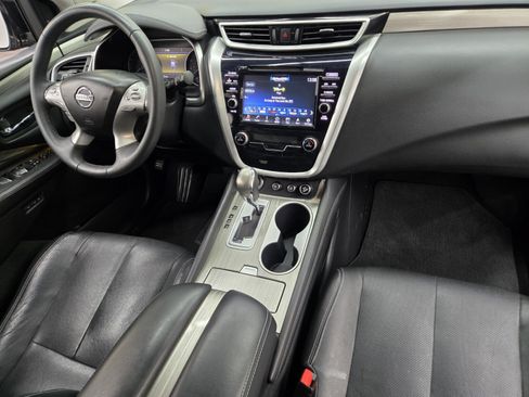 Used 2015 Nissan Murano Platinum w/ Platinum Technology Package FWD image 13