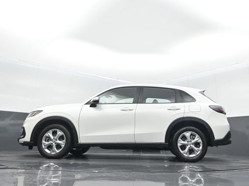 Certified 2025 Honda HR-V LX image 14