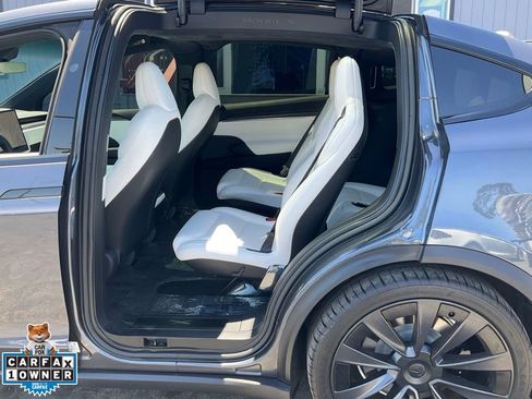 Used 2022 Tesla Model X Plaid AWD/4WD image 7