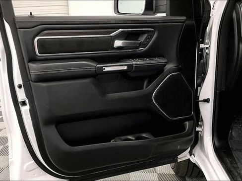 Used 2025 RAM 1500 Laramie w/ Sport Appearance Package AWD/4WD image 21