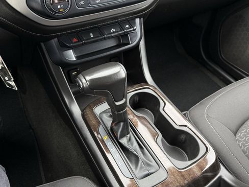 Used 2017 GMC Canyon SLE w/ SLE Convenience Package image 20