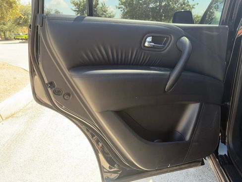Used 2023 Nissan Armada SL w/ Midnight Edition Package RWD image 28