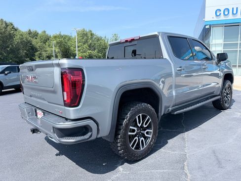 Used 2025 GMC Sierra 1500 AT4 w/ AT4 Premium Package AWD/4WD image 5