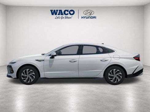 Used 2026 Hyundai Sonata Blue FWD image 4