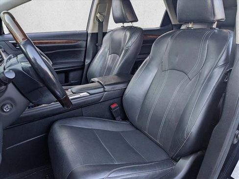 Used 2018 Lexus RX 350L w/ Premium Package image 18