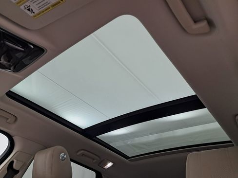 Used 2015 Land Rover Range Rover Sport HSE image 7