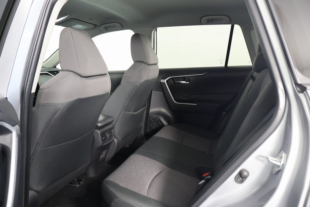 Used 2024 Toyota RAV4 XLE AWD/4WD image 11