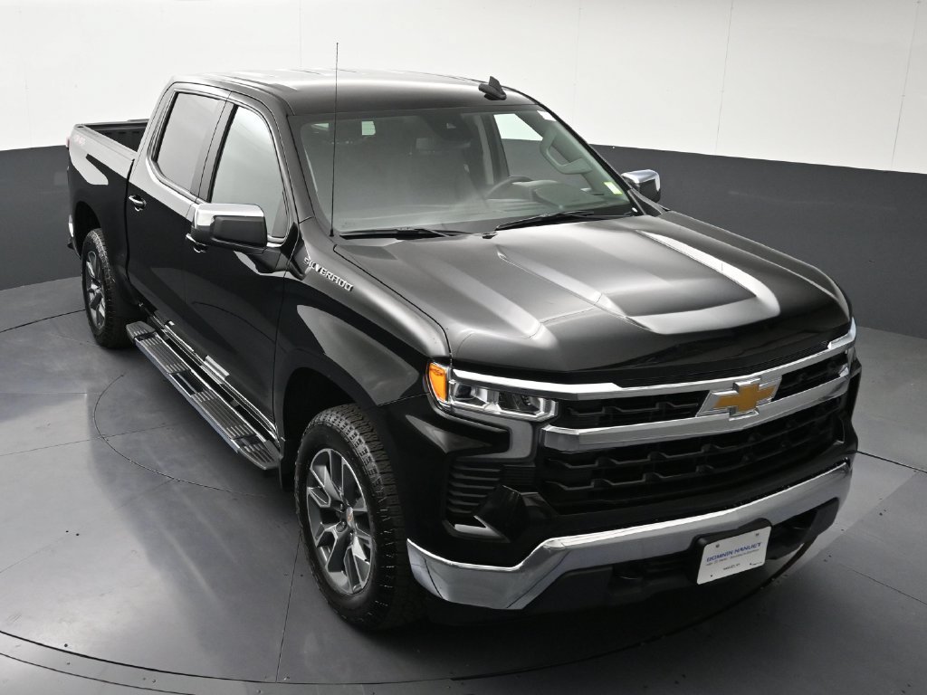 Used 2026 Chevrolet Silverado 1500 LT AWD/4WD image 21
